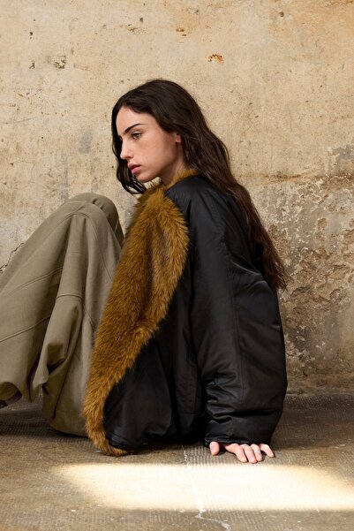 Stradivarius Yaka kürklü suni deri bomber ceket