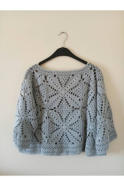 Guashe Motif Blouse