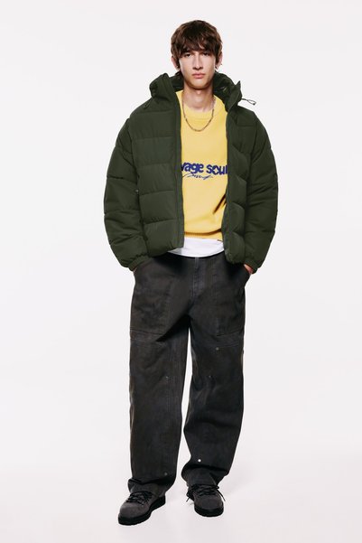 Pull & Bear Kapüşonlu şişme mont