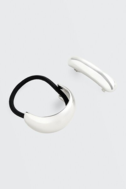 Oysho Scrunchie and hair clip with metallic detail