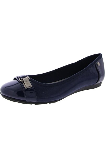Anne Klein حذاء باليه مسطح مريح للنساء