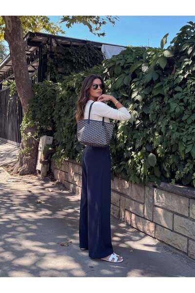 Juuuj Navy Blue Woven Fabric High Waist Palazzo Form Gold Button Detailed Ple...