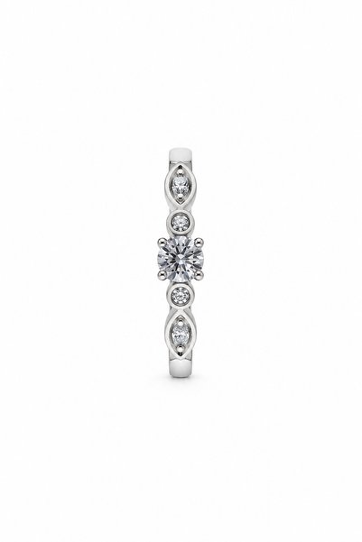 Monteor Elara Silver Single Stone Shuttle Detailed Women's Ring