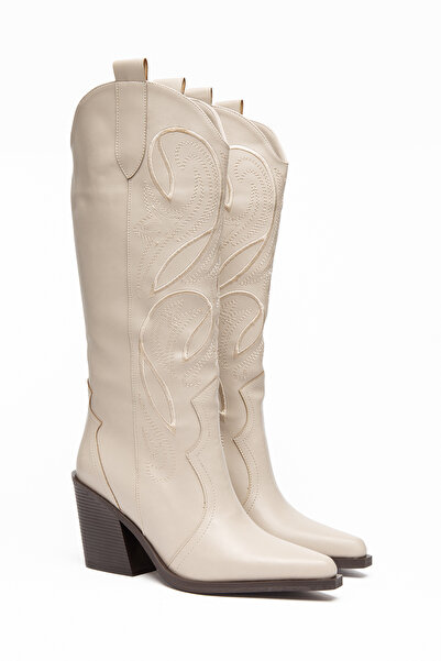 MS SUGAR SHOES Women's Cowboy Boots Pointed Toe Embroidery Detailed Thick Hee...
