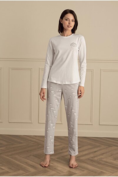Sevim Women's Long Sleeve Cloud Patterned Ecru Pajama Set C7T5N281