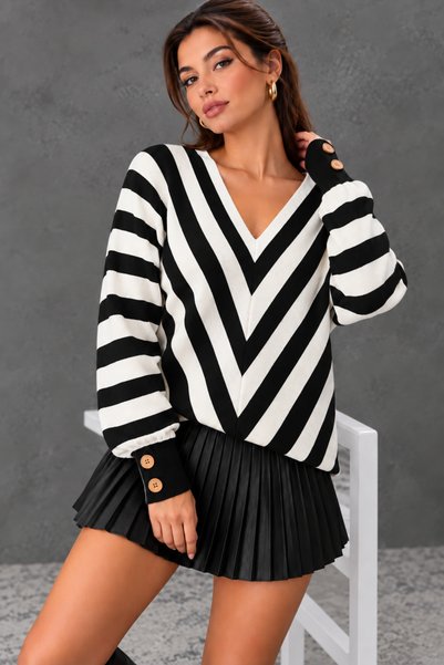 EGEMS TRİKO Women's Striped V-Neck Button Detailed Knitwear Sweater