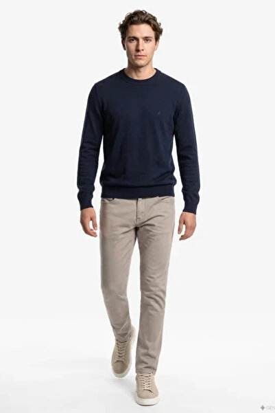 Nautica Men's Khaki Slim Fit Trousers