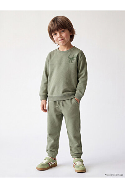 LC Waikiki Rmz Gi̇yi̇m Farkiyla Boys' Sweatpants with Waist Drawstring