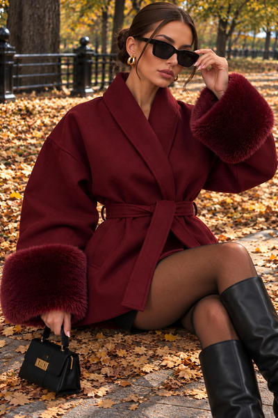 ALURA MODA Kolları Kürk Detaylı Kuşaklı Kaşe Kaban