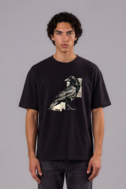 VSRN Tricou oversize negru cu imprimeu frontal Newspaper Crow Design
