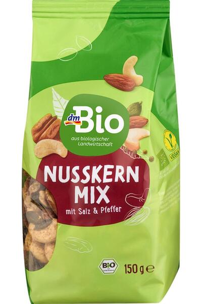 OEM Organic mix of nuts with pumpkin seeds, roasted, salted and washed, 150 g