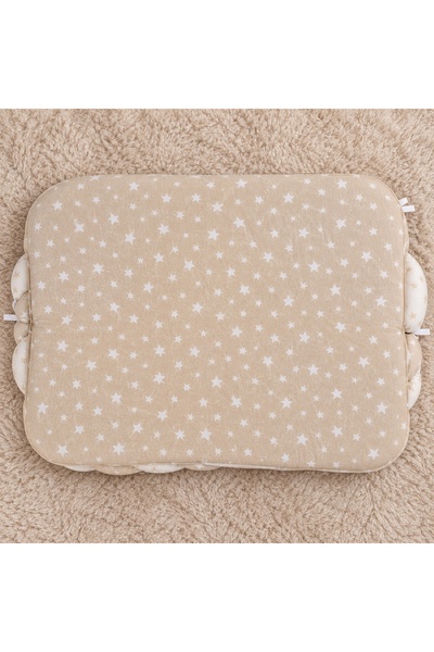 Pure Boutique Baby nest 60x80 cm cu impletitura si pernuta, bej crem, model Stelute pentru nou nascuti