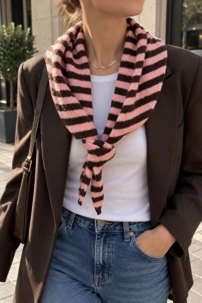 CHARMLUCKY شال مثلث مخطط 145×55 سم