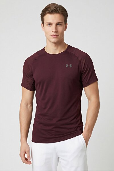 Under Armour Men Fitted Short Sleeve Training T-Shirt, Maroon