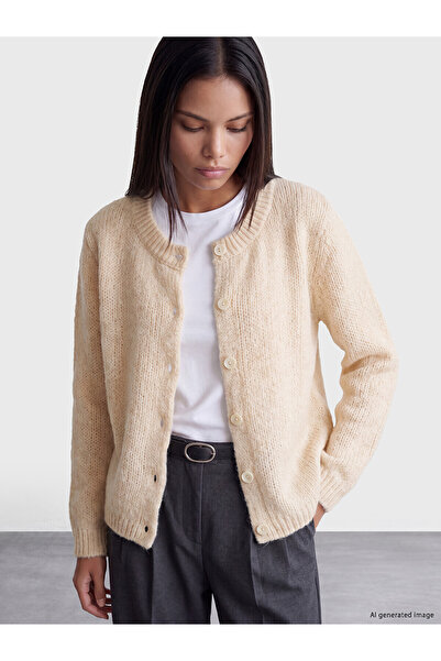 LC Waikiki Lcw Modest Beige Knitwear Plain Short Women's Cardigan with Nevavm...