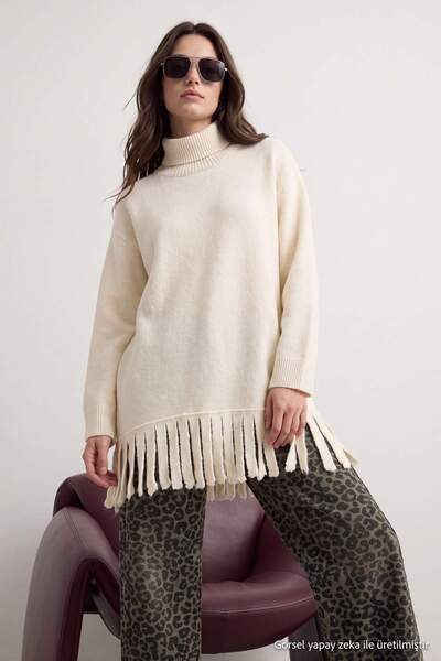 Trendyol Modest Ecru High Collar Tassel Detailed Knitwear Sweater Tctaw27Ak00005