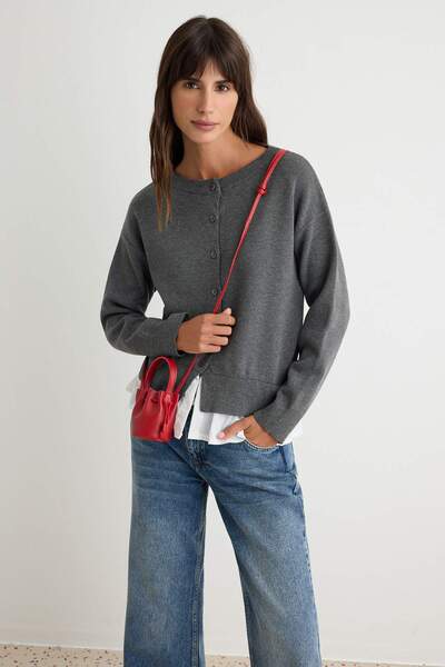 Trendyol Collection كارديجان تريكو بياقة قاربية مزين بنسيج أنثراسايت TWOAW27H...