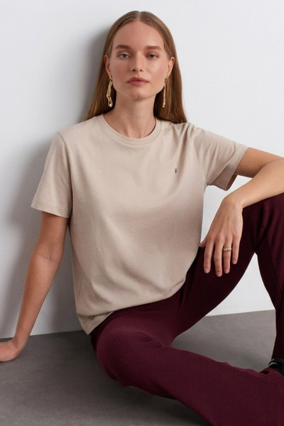COMBİNE MİCHAİL Kadın Comfort Fit Basic Bej Bol Tişört