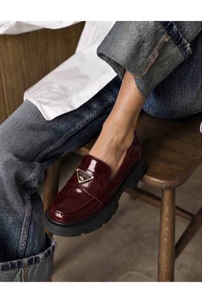 öz se shoes حذاء روجر نسائي من الجلد الطبيعي