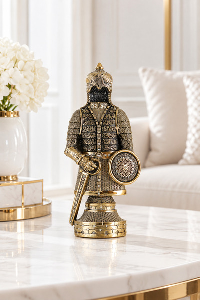Güncel Vitrin Zirkon Taşlı Gold Fetih Zırhı Biblo 27 cm