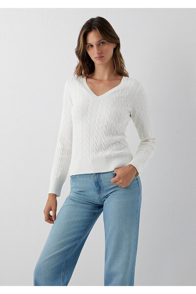 Mavi V Yaka Ekru Triko Slim Fit / Dar Kesim 1710911-70057