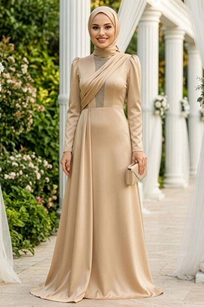 Neva Style فستان سهرة ذهبي من الساتان مع ذيل 22891GOLD