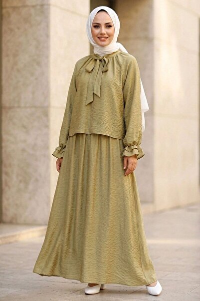 Neva Style Scarf Collar Ruffle Detailed Pistachio Green Hijab Set 53331Fy