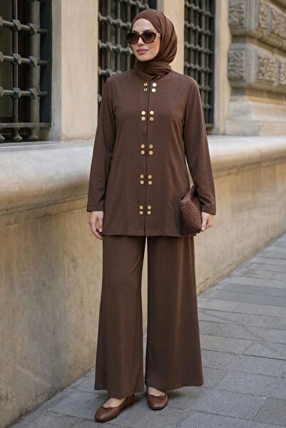 Neva Style طقم إسلامي بني اللون بتفاصيل مفصلة 1368KH