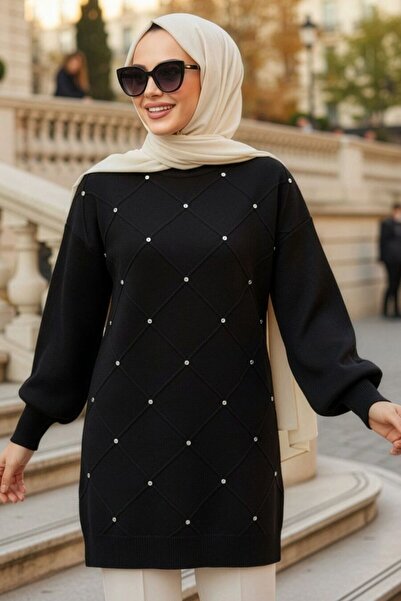 N.S NEVA STYLE سترة تريكو سوداء مزينة بالخرز 10138S