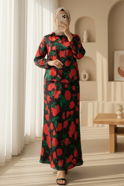 Modamorfo Set din două piese din satin cu model negru și roșu pentru femei 8018
