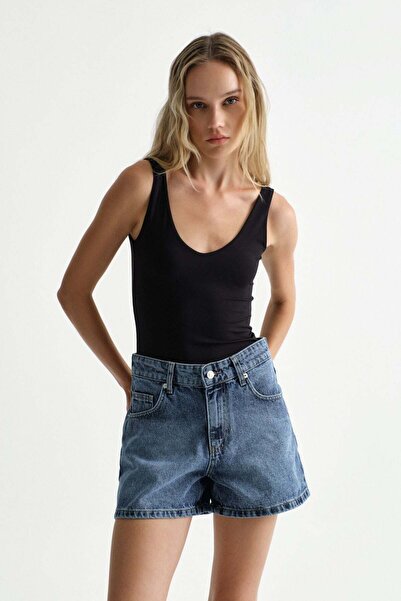 Açelya Okcu Premium Darcy V Yaka Bodysuit