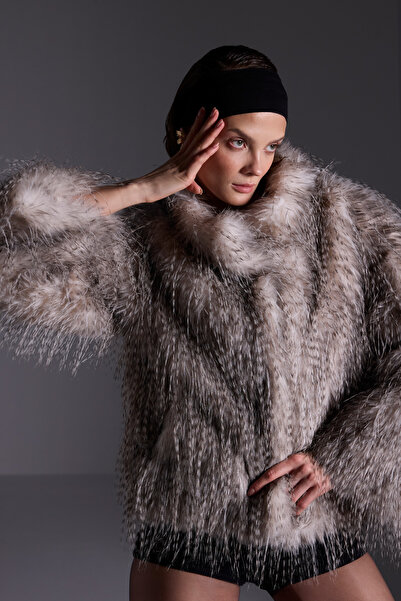 Açelya Okcu Premium Mars Faux Fur Women's Coat