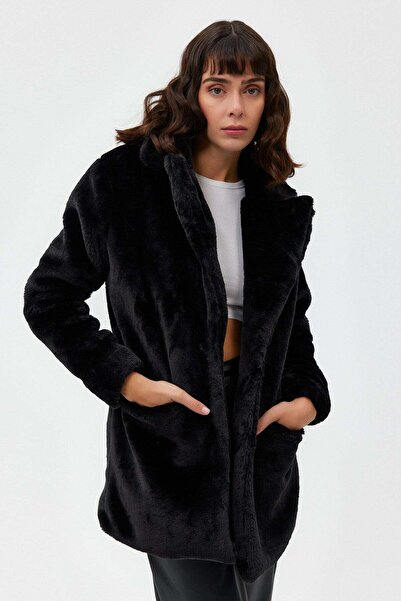 Açelya Okcu Premium    Peluş Mont