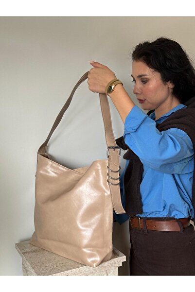 lalettobags Kadın Bej Melisa Model Gümüş Kemer Detaylı Salaş Omuz Çantası