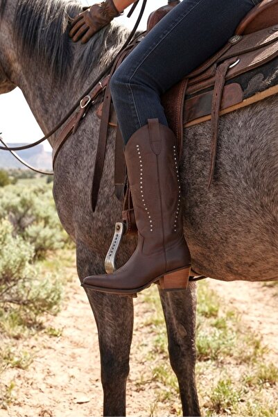 Zerenyus Westry Exclusive Embroidered Bitter Brown Heeled Western Boots