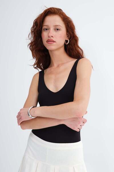 Addax V Yaka Kalın Askılı Bodysuit A01075