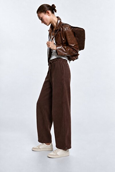 Touché Privé Wide-Letched Tracksuit with Elastic Waist