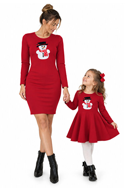 Atelier Anca Socolovschi Set mama/fiica, rochii rosii cu model Craciun, om de...
