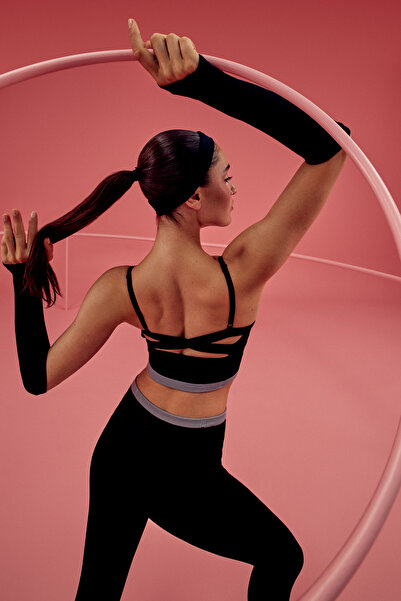 Penti Siyah Çizgili Dikişsiz Seamless Spor Sütyeni