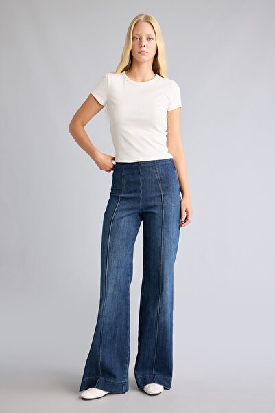 DeFacto Straight Wide Yüksek Bel Düz ve Geniş Paça Jean Pantolon I9331AX26WN
