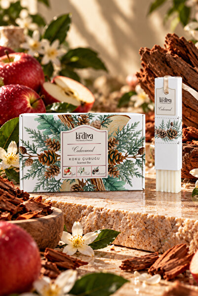 La Diva Cedarwood Koku Çubuğu 3X55 GR