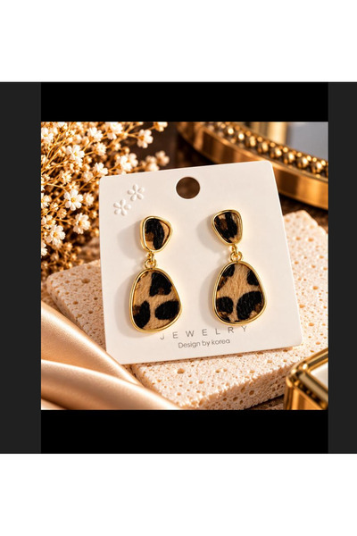 zerzembe Minimal Leopar Desenli Sallantılı Lüx Kadın Küpe