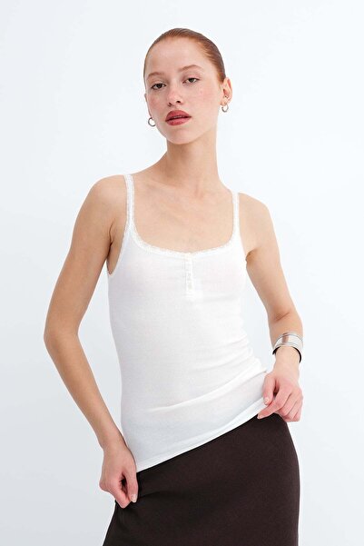Addax Buttoned Front Athlete Top A1907