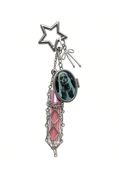 Meyra Accessories Metal Aynalı gloss tutuculu Gotik Charm Anahtarlık 1 adet gelmektedir