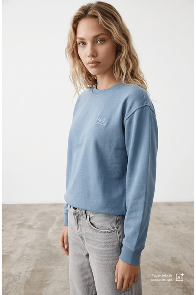 UCLA Sunniva Blue Crew Neck Embroidered Loose Fit Women's Sweatshirt