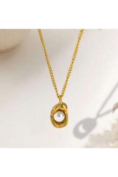 SaraQabi Gold Plated Pearl Pendant Necklace – Waterproof, Non Tarnish, Hypoal...