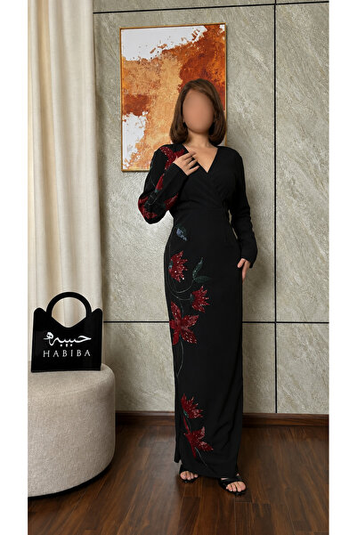 Habiba فستان "وشاح الزهور القرمزية" أناقة سوداء مطرزة بزهور ثلاثية الأبعاد الوصف
