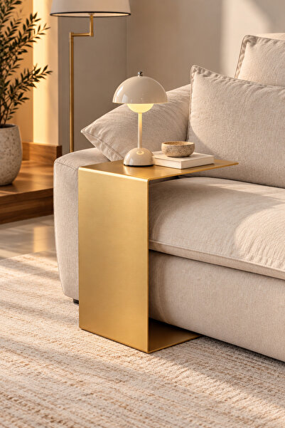 Gold Titanyum Kaplama Krom Sehpa C Tipi Yan Sehpa – Modern Metal Yan Sehpa ve Kanepe Sehpası