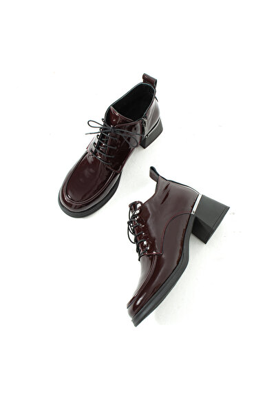 dericia shoes حذاء فيونا نسائي من الجلد الطبيعي اللامع بكعب سميك
