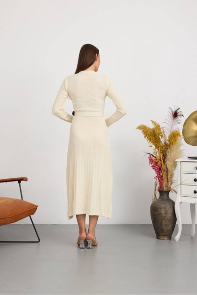 Ware Women's Knitwear Ribbed Belted Crew Neck Long Sleeve Dress